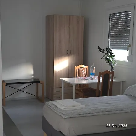 Tiny House *